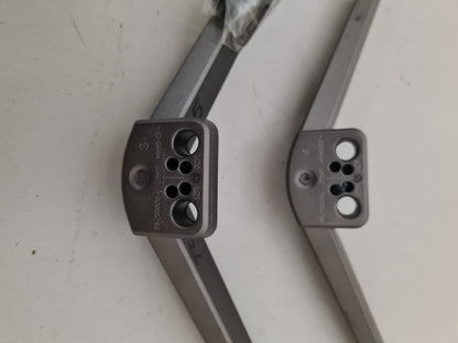TCL 50C645 L&R FEET & SCREWS