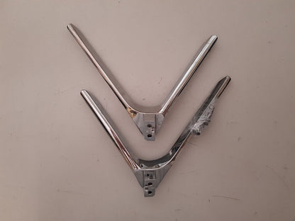 GENUINE HISENSE 50RG L&R FEET & SCREWS