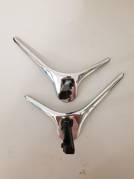 GENUINE HISENSE 55N7 L&R FEET