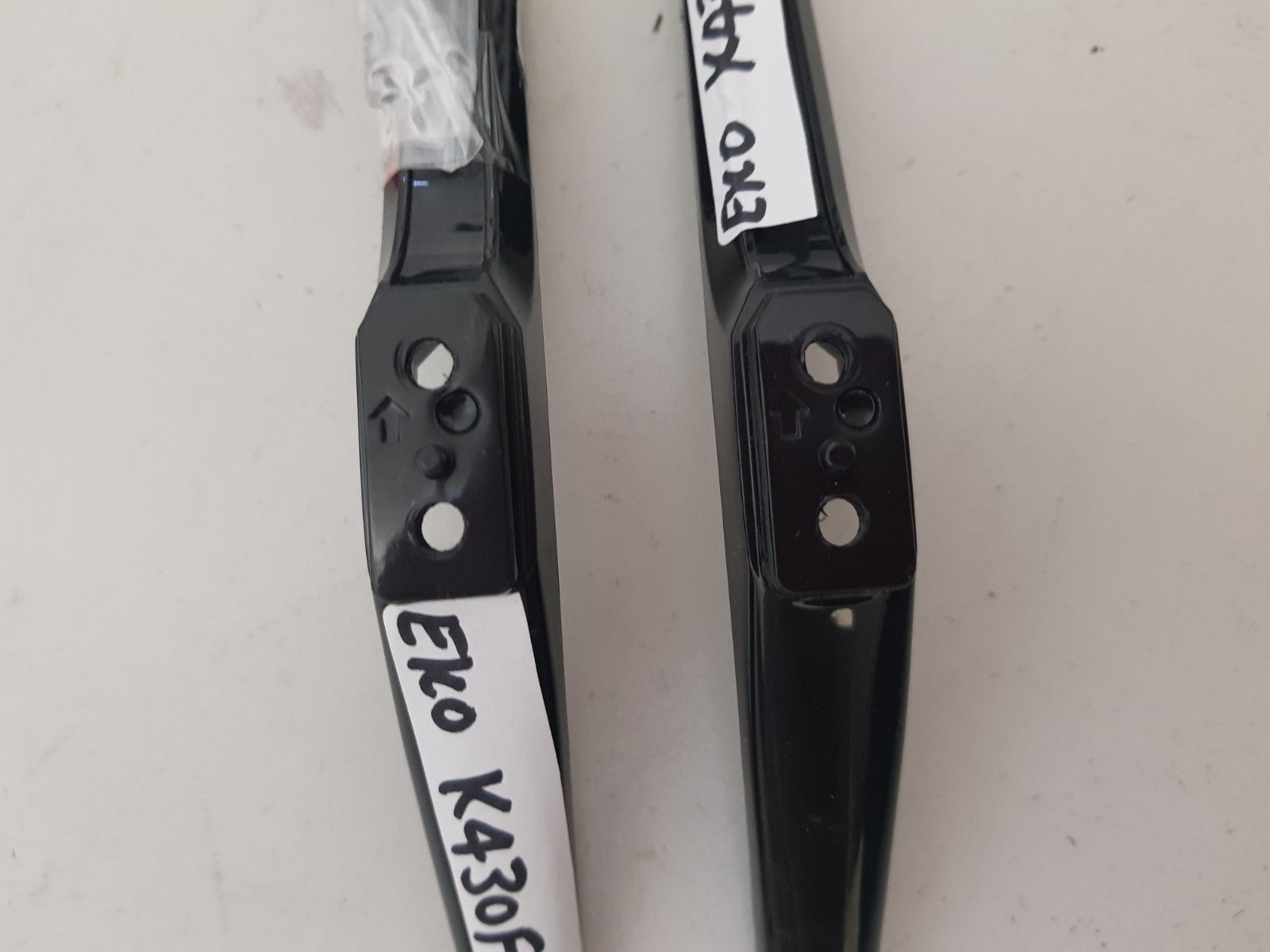 EKO K430FGT L&R FEET & SCREWS