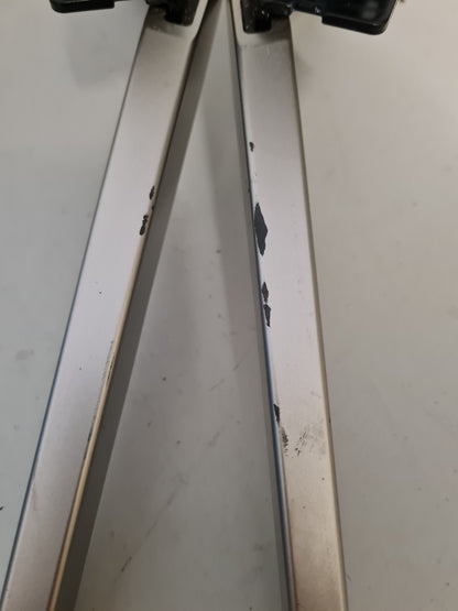 SONY KD- 55X7500F L&R FEET & SCREWS